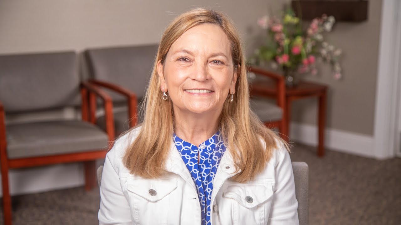 Susan's Extraction, Bone Graft & Dental Implant Story at Oral Surgery