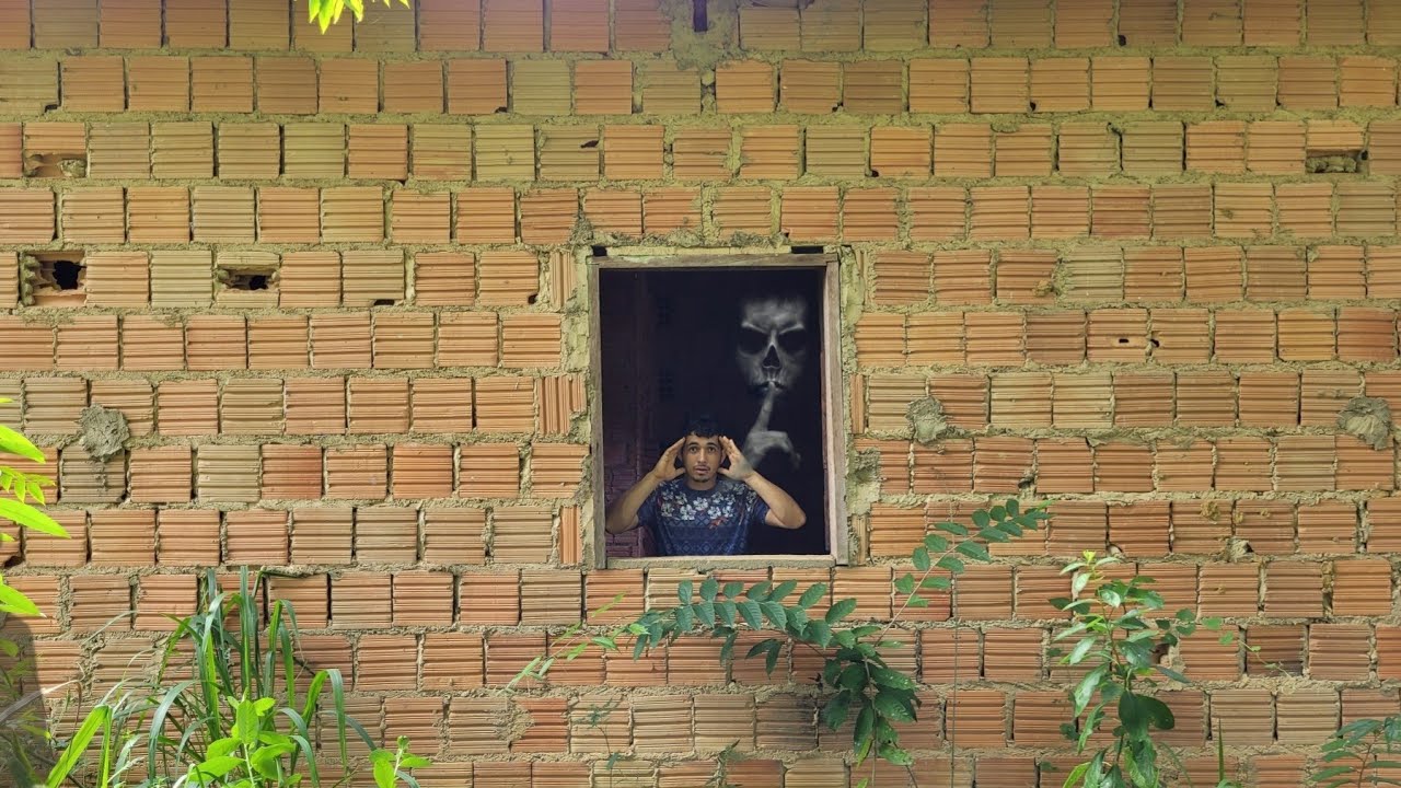 Visitei uma casa abandonado, muito macabra 