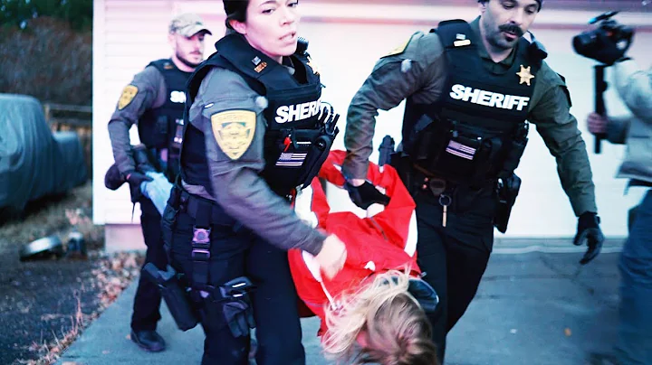 STONER CHICK CALLS THE POLICE ON HER DEALER AND GE...