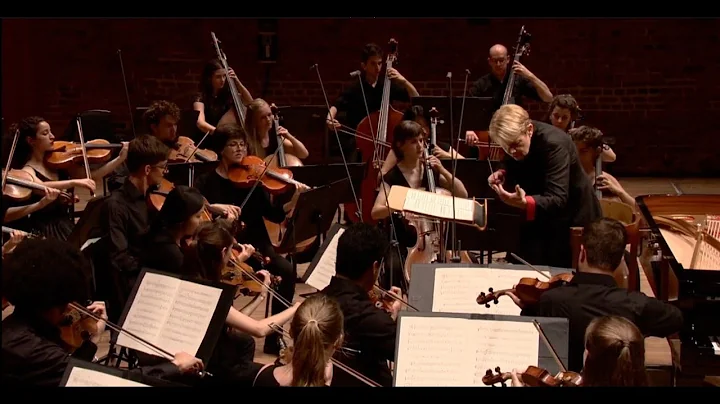 Marin Alsop --  Saint-Saens: Carnival of the Animals, I. Introduction & Royal March of the Lion