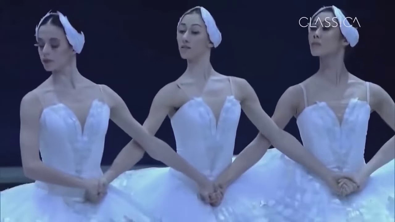 رقصة البجعات الأربع باليه بحيرة البجع موسيقى تشايكوفسكي Youtube