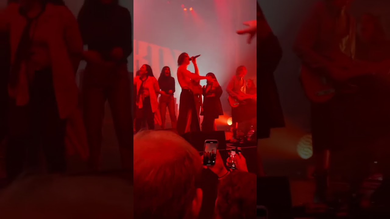 Maneskin - Lividi Sui Gomiti || FANS ON STAGE (@TABERNACLE ATLANTA GEORGIA)