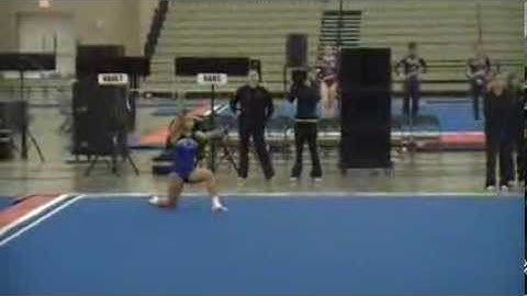 Julia McLauglin- Floor Exercise