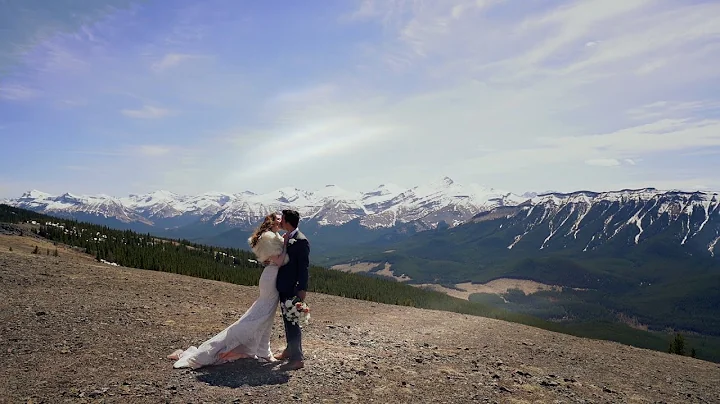 Leanne & Jessee - YYC Helicopter Elopement