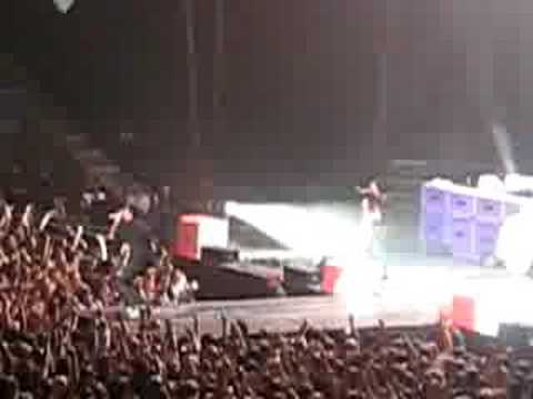 Simple Plan ~ I Kissed A Girl ~ JLC ~ Aug 30