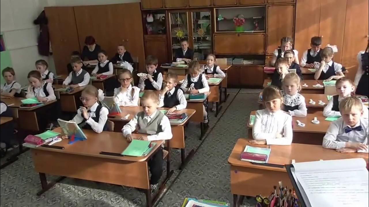 Открытая школа видео. Первый урок в 1 классе. Урок математики в начальной школе. Уроки математики 1 класс школа. Школа урок 1 класс.