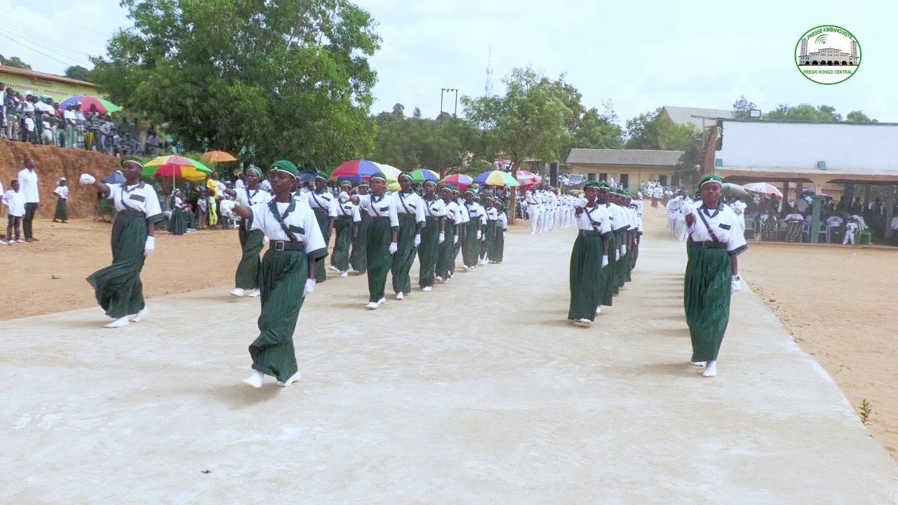 MATADI ENINGANAKI PONA DEFILE YA MAKASI ESALAMAKI PONA LOKUMU YA PAPA SKK
