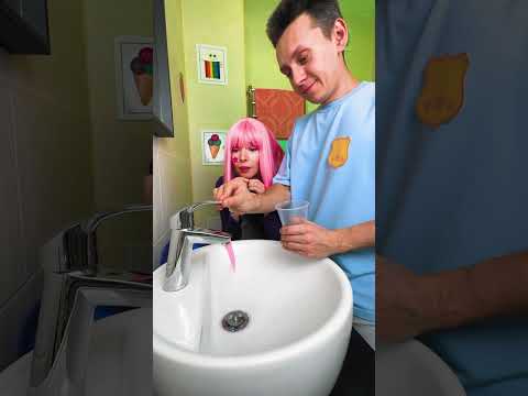 Wow, a magic faucet! 🌈🫨 Let's learn color names in English #forkids #learning #educational