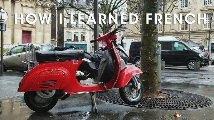 vespa emily in paris