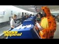 88-KEYS and TONY THE TIGER at security...