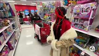 Detroit students taken on Target Christmas shopping spree with Alpha Phi Alpha Wealth