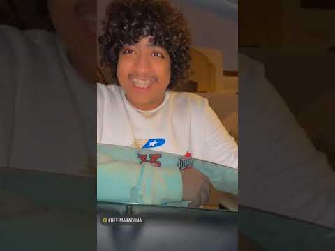 عبدالرحمن السدحان وضحك هستيري مع الشيف مارادونا فى السيارة