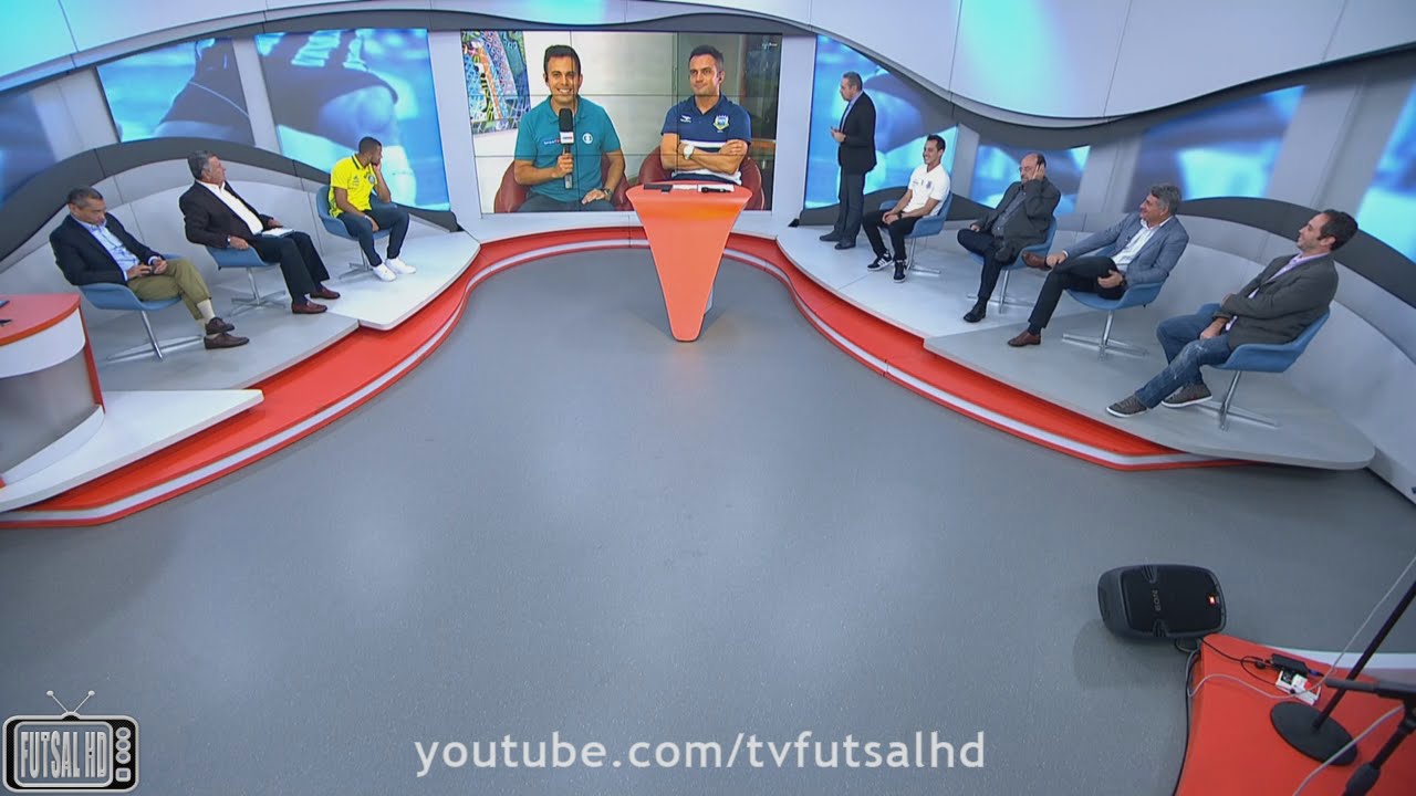 Falcão explica adeus das quadras de Futsal futsal academy