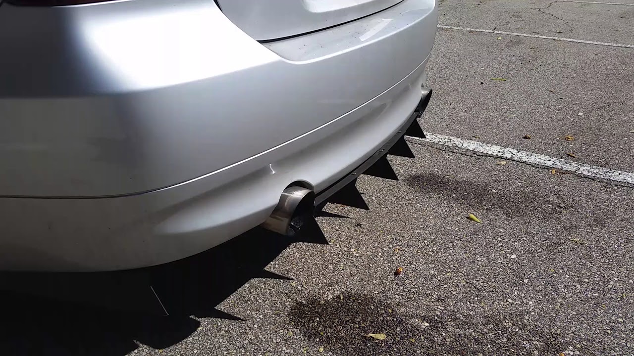 E90 335i wastegates closed vs open exhaust sound. STRAIGHT PIPE ALL THE