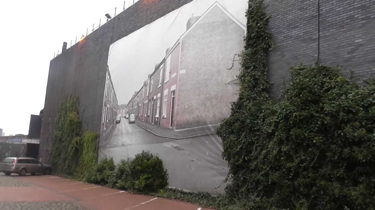 URBEX UK:  Abandoned Old Coronation Street Film Set  At Granada Studios  - Urban Explorers