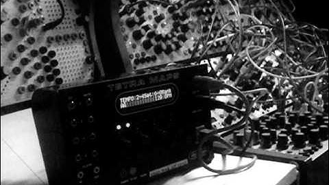 TetraMaps, iPhone, & Buchla 200e