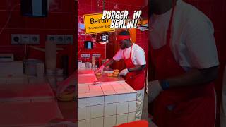 Wie schmeckt dieser gehypte Burger in Berlin? 🍔 #food #burger