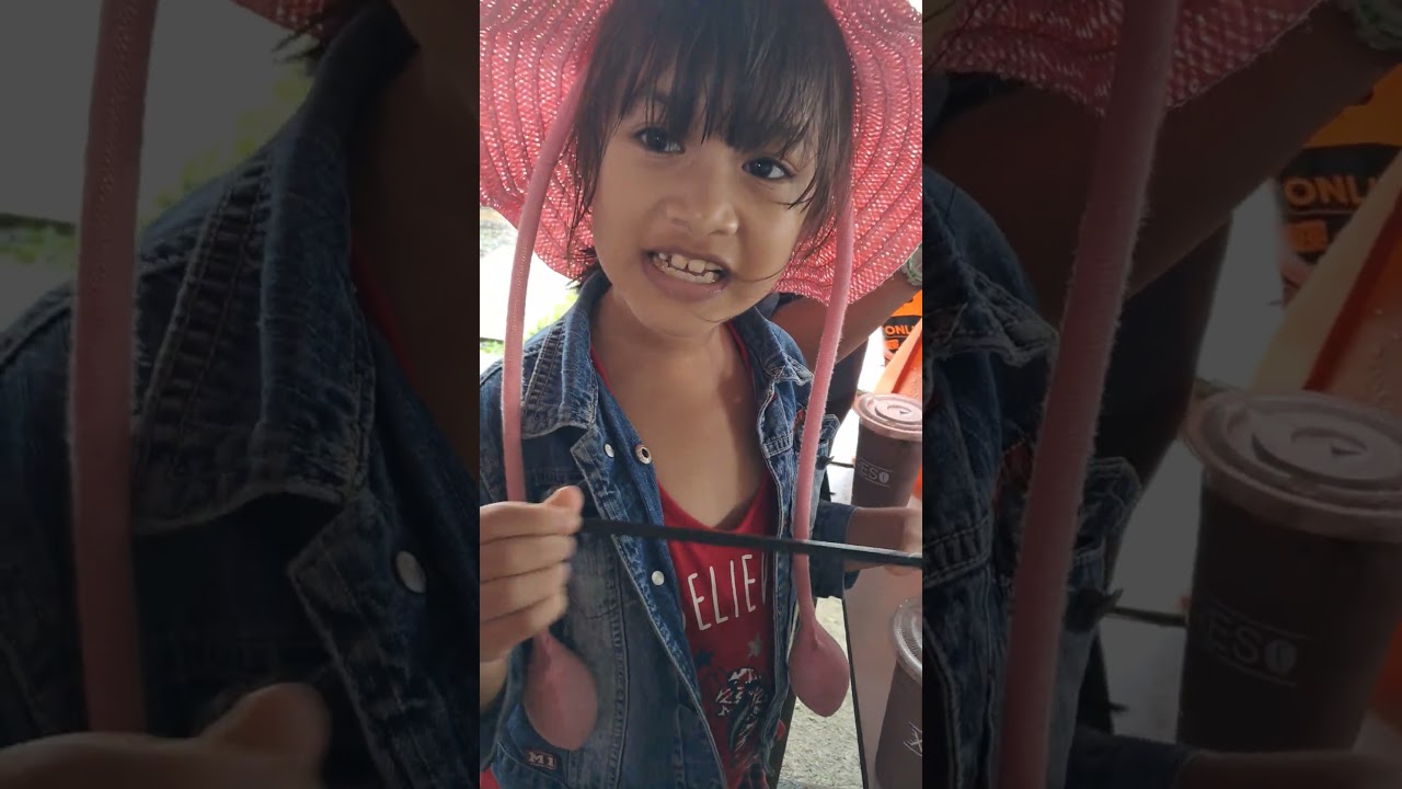 coffee time for adults and milk tea for kids 