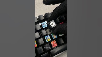 Drawing on keyboard but with Posca markers R for Roblox #shorts