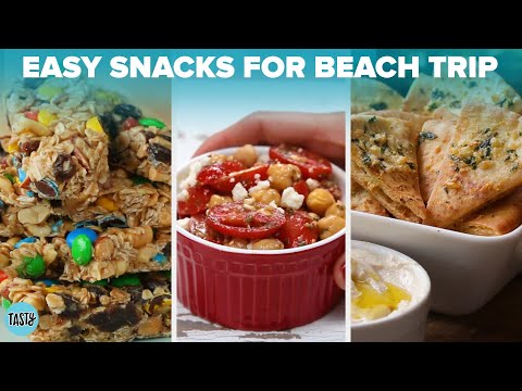 Easy Snacks To Pack For Your Next Beach Trip