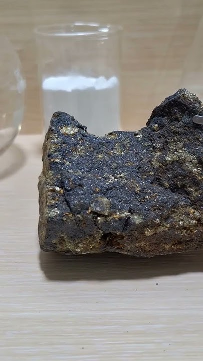 Different forms of gold in nature - YouTube