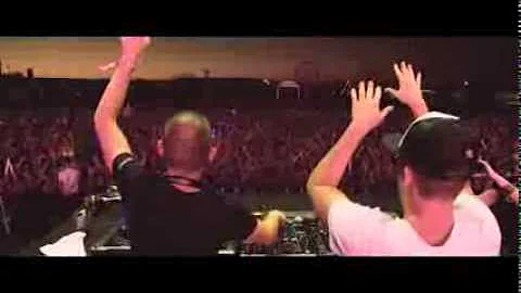 Dimitri Vegas, Like Mike, Coone & Lil Jon   MADNESS [Official Video]