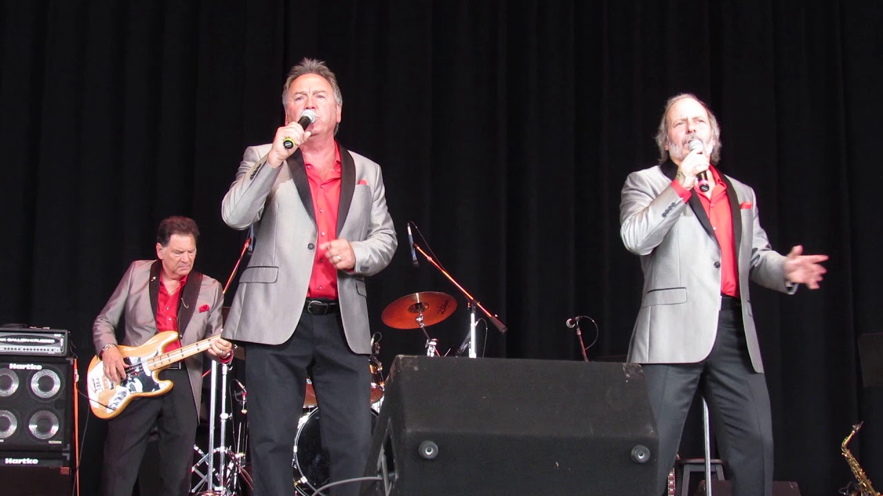 JERSEY SOUND BAND"TURN AROUND LOOK AT ME" YouTube