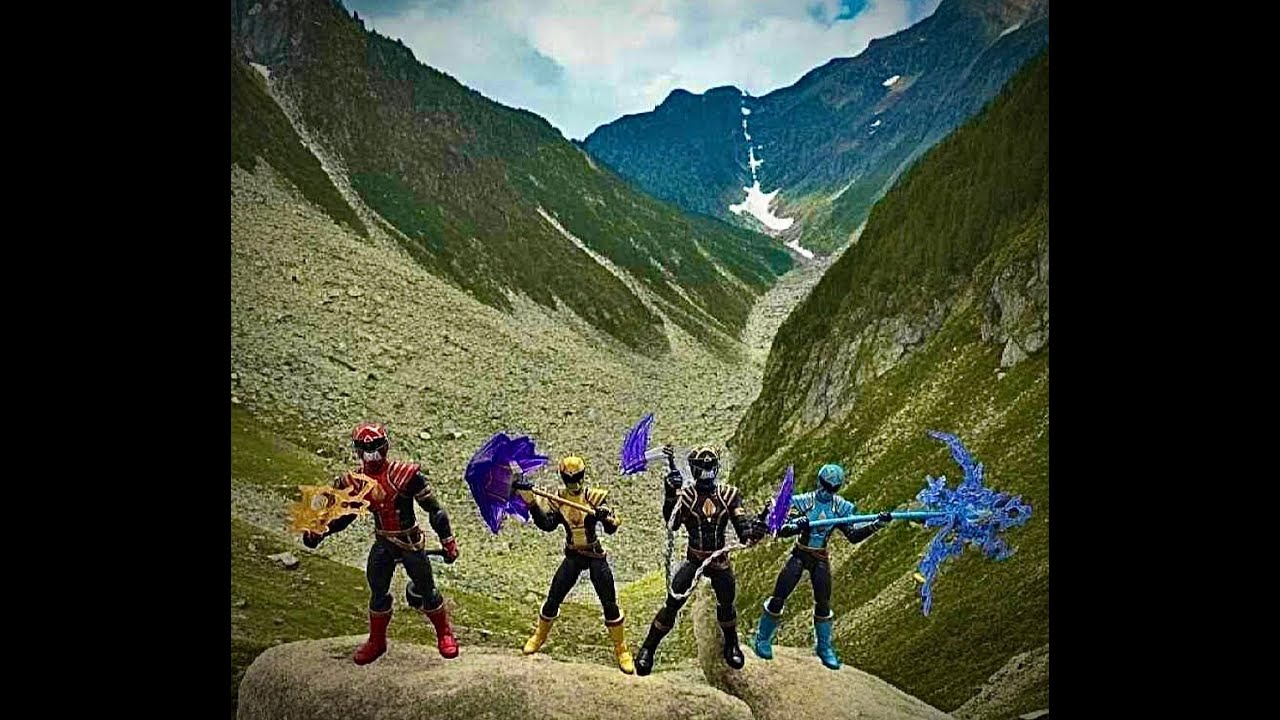 Power Rangers Lightning Collection Omega Rangers - YouTube