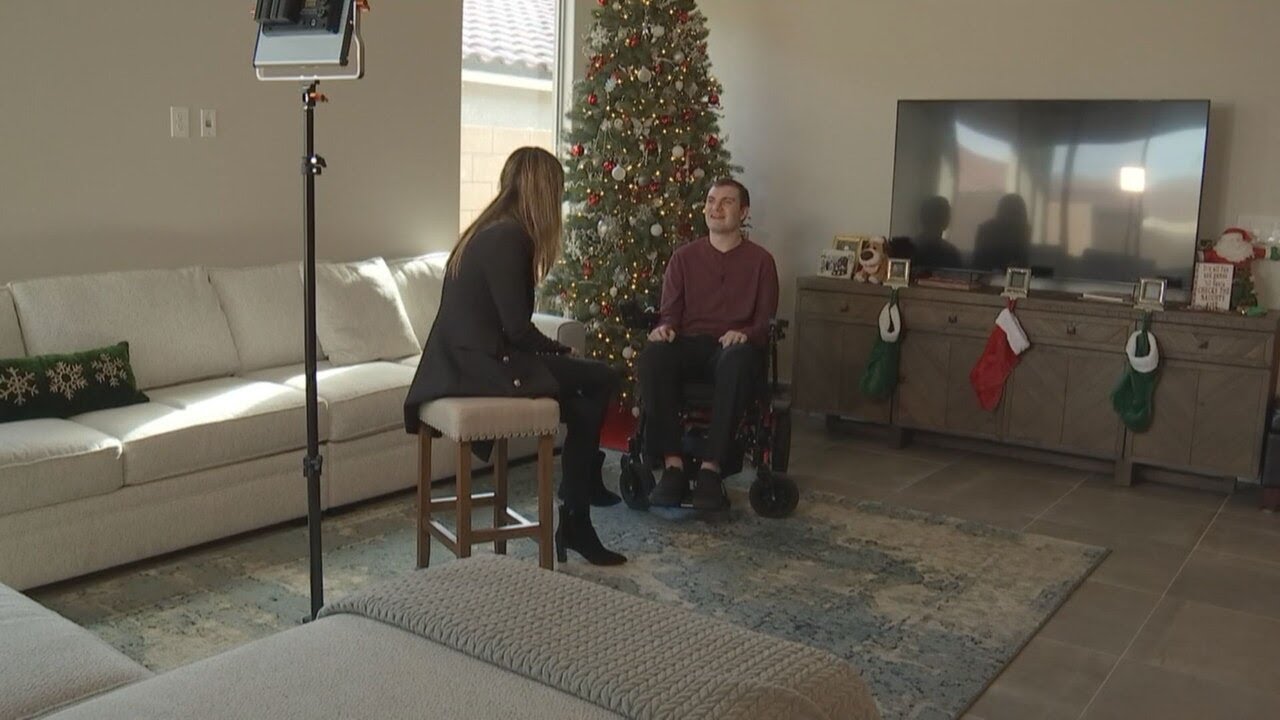 Man with ALS working to help others battling disease by creating memories in Las Vegas community