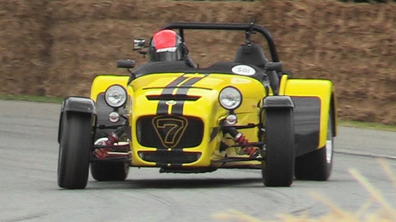 Loud Caterham Seven 6r Driven Fast At Goodwood Fos 17 Youtube