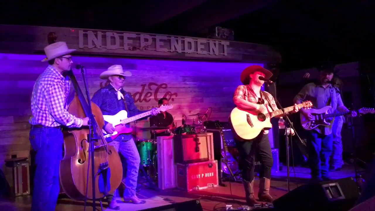 Libby Koch & Gary P. Nunn at Goode's Armadillo Palace