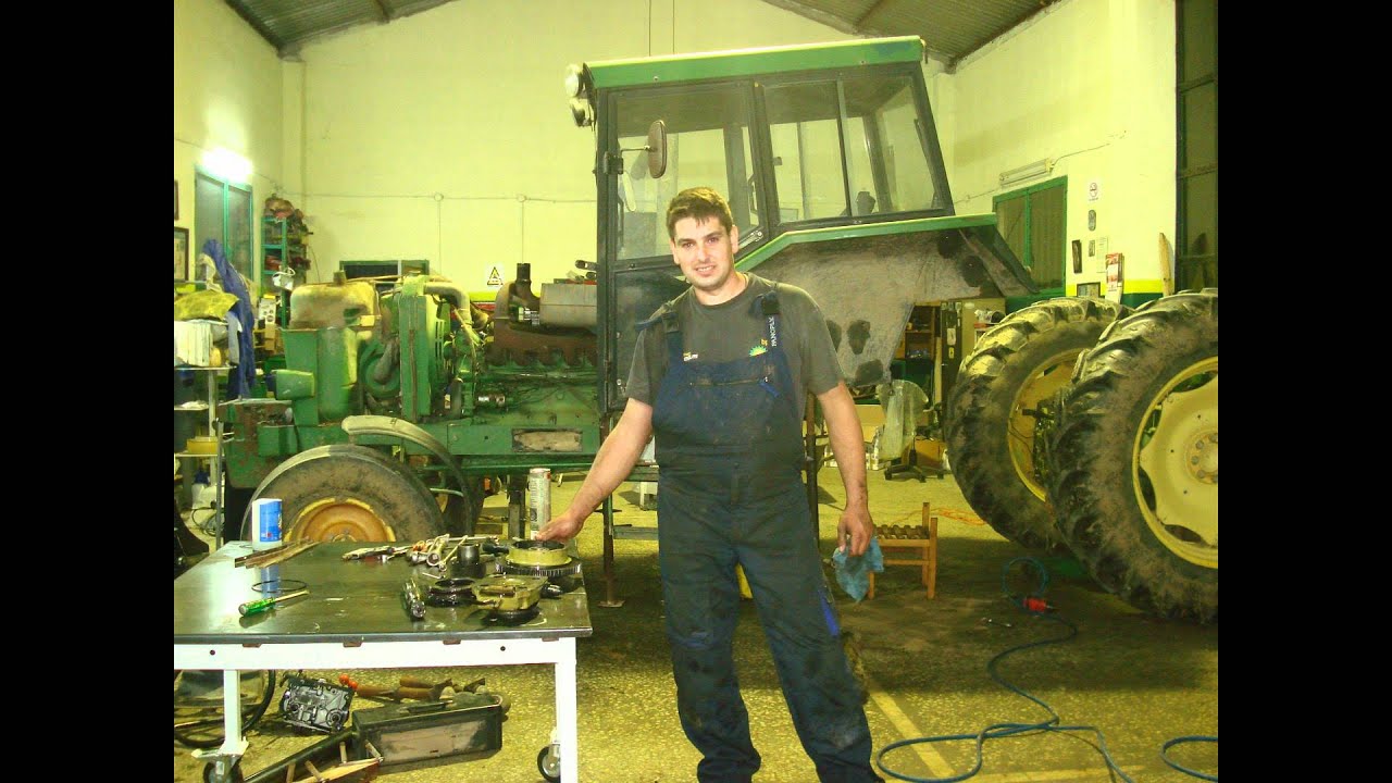 JOHN DEERE TRACTOR REPAIR - YouTube