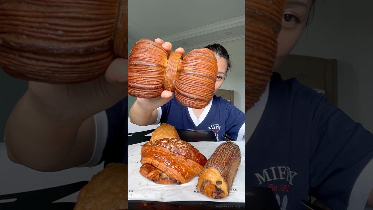 CROISSANT HARGA 93Rb … OVERHYPE? OVERPRICE? Silahkan dinilai sendiri ya!!