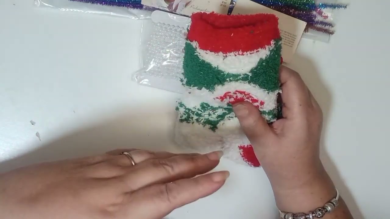 Compra de accesorios para manualidades de navideña