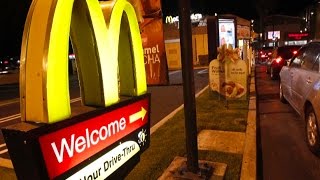 TIPPING DRIVE THRU WORKER FOR BEING NICE!