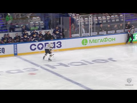 Timofei Davydov with his 1st KHL goal