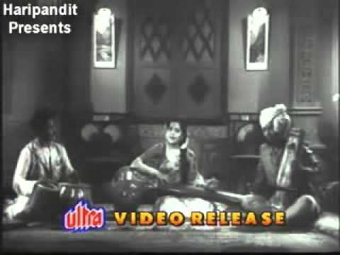 Lata Mangeshkar sings Malkaunsa xvid