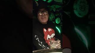 gallonegro presenta ..en modo wisky clikea en descripcion para ver el tema