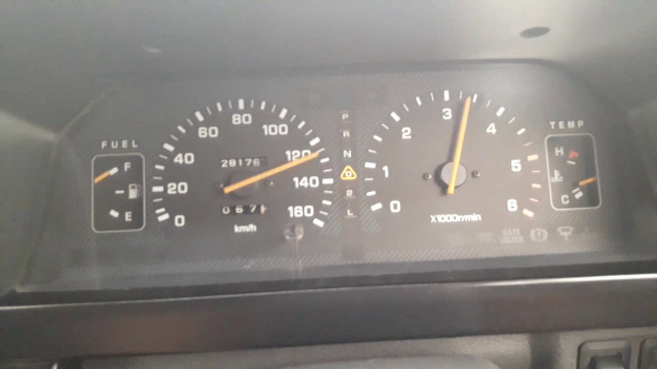 Делика кирпич 130 км/час - YouTube