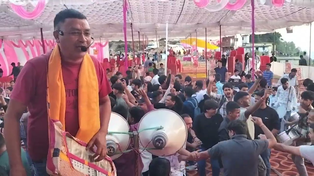 धुमाकोट महाकौथिग में मेरी टीम की प्रस्तुति