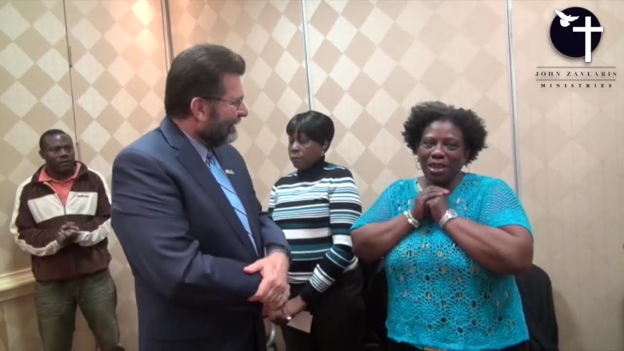 Priestess of occult "Santeria Yoruba" received Amazing Deliverance // Pastor John Zavlaris