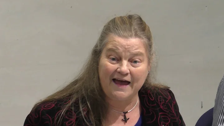 6 of 8 Rebecca Johnson, ICAN and Bruce Kent, Vice Pres. CND