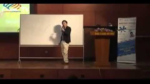 TS Lê Thẩm Dương giảng  