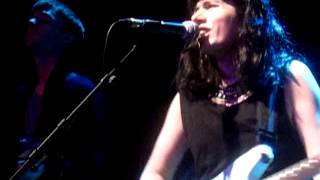 Video thumbnail of "Fear Of Men - Born (Live @ The Haunt, Brighton, 03.03.13)"