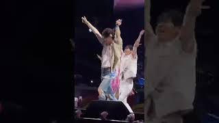 #SUGA performed "That That" with PSY at the PSY's Summer Swag 2022 concert #YOONGI