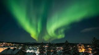 Aurora Borealis Over City 10 Hours 4K Relaxing #auroraborealis