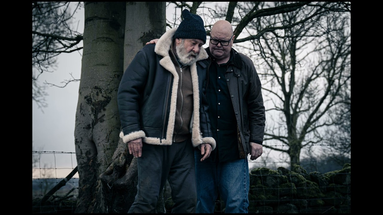 Emmerdale Chaos: Laurel's Kindness Sparks Fury & A Family Feud!