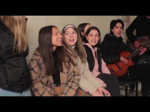 La Pibita (Gauchito Club) -  Luna Villegas ( Familia y amigos)