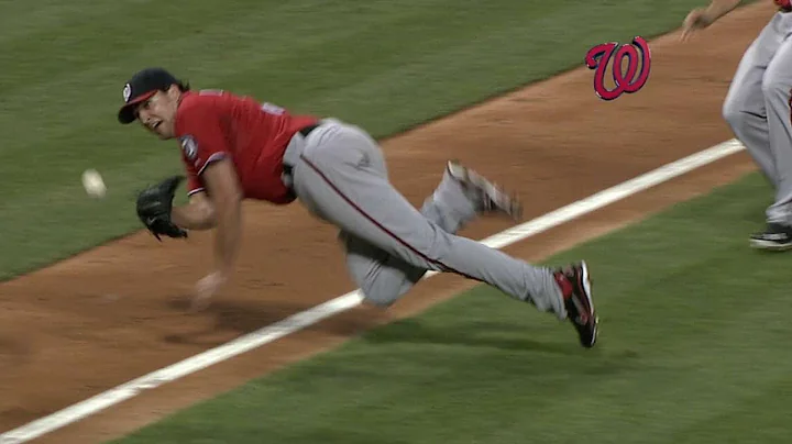Lannan makes a clutch play to save a run
