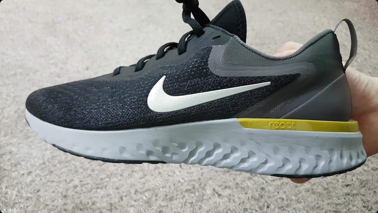 nike odyssey black womens